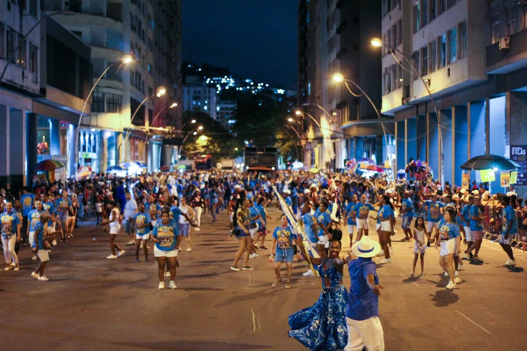 A azul e branca levará o enredo “Vixe Maria”, desenvolvido pelo carnavalesco Tiago Martins