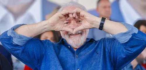 Presidente Lula será tema da Acadêmicos de Niterói no Carnaval 2026