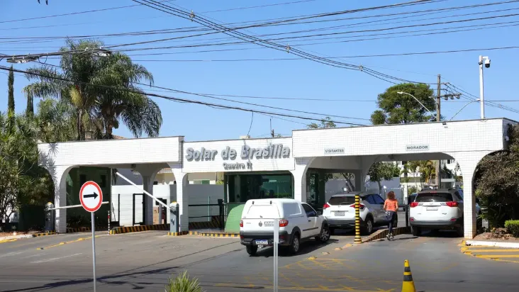 Bolsonaro deve passar por exames de sangue, urina, endoscopia, tomografia computadorizada, ultrassonografia e ecocardiograma