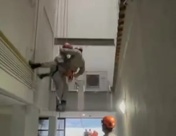 Operação exigiu técnicas de rapel