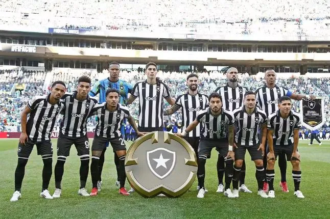 Botafogo pode ter uma escalação diferente para o segundo jogo na Copa de Clubes