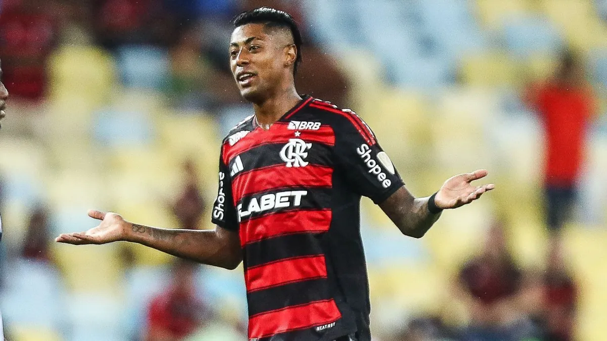 Bruno Henrique foi suspenso por 12 jogos, mas ainda pode recorrer da decisão