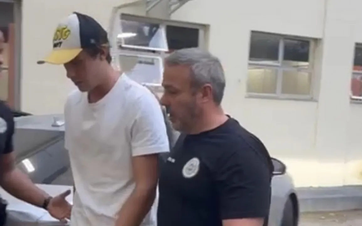 Segundo a denúncia, Krupp teria incitado os amigos a continuarem as agressões mesmo após a vítima já estar inconsciente