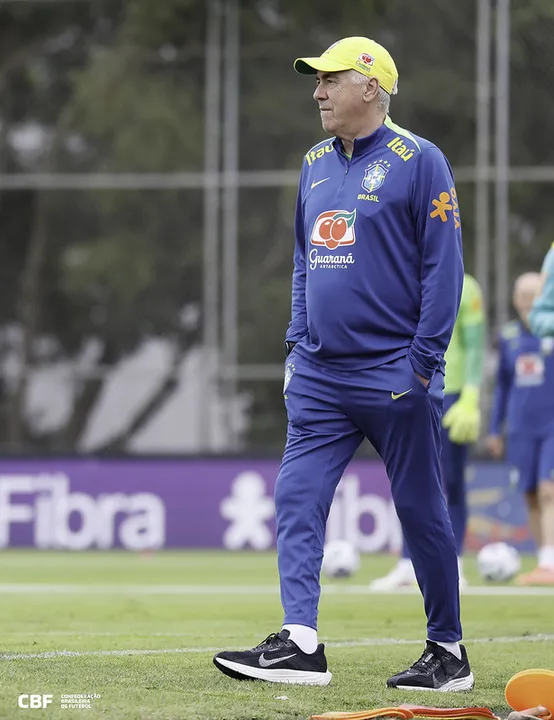Ancelotti comanda treino leve do Brasil em São Paulo, nesta sexta (06)