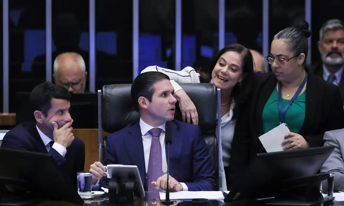 O presidente da Câmara, Hugo Motta (Republicanos-PB), destacou que a pauta é importante e que vai definir, junto com os demais líderes, a data para votar o mérito do projeto