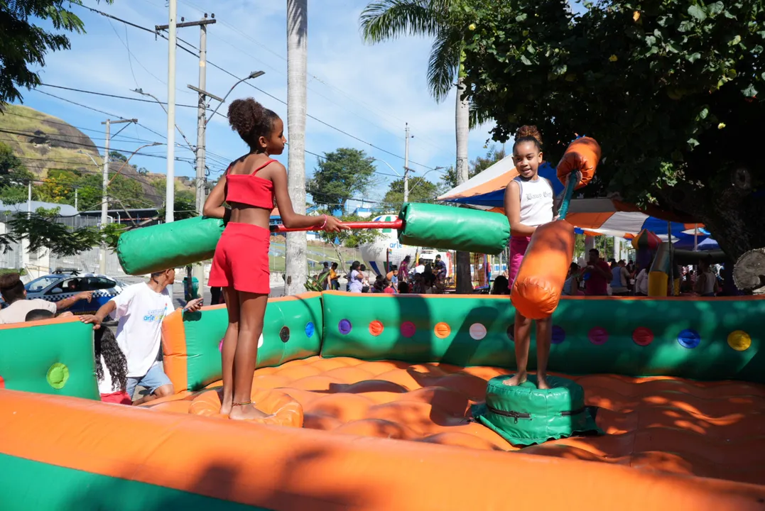 A Caravana de Arte e Lazer já percorreu mais de 60 bairros pela cidade de São Gonçalo desde 2022