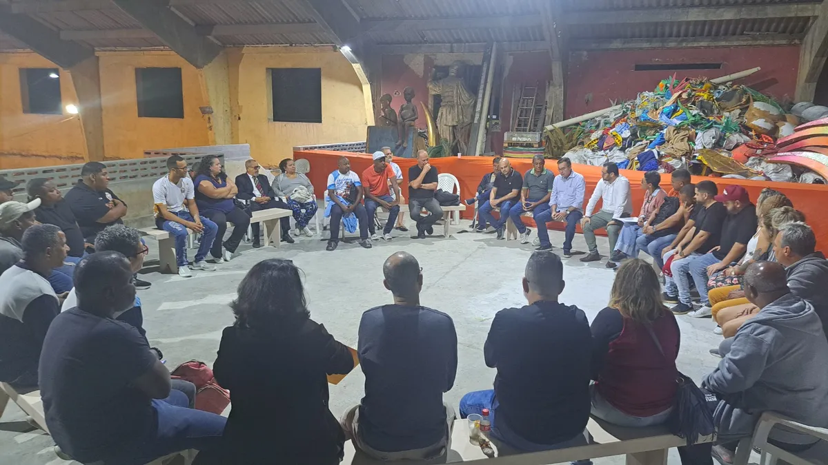 Encontro foi realizado por iniciativa da União das Escolas de Samba