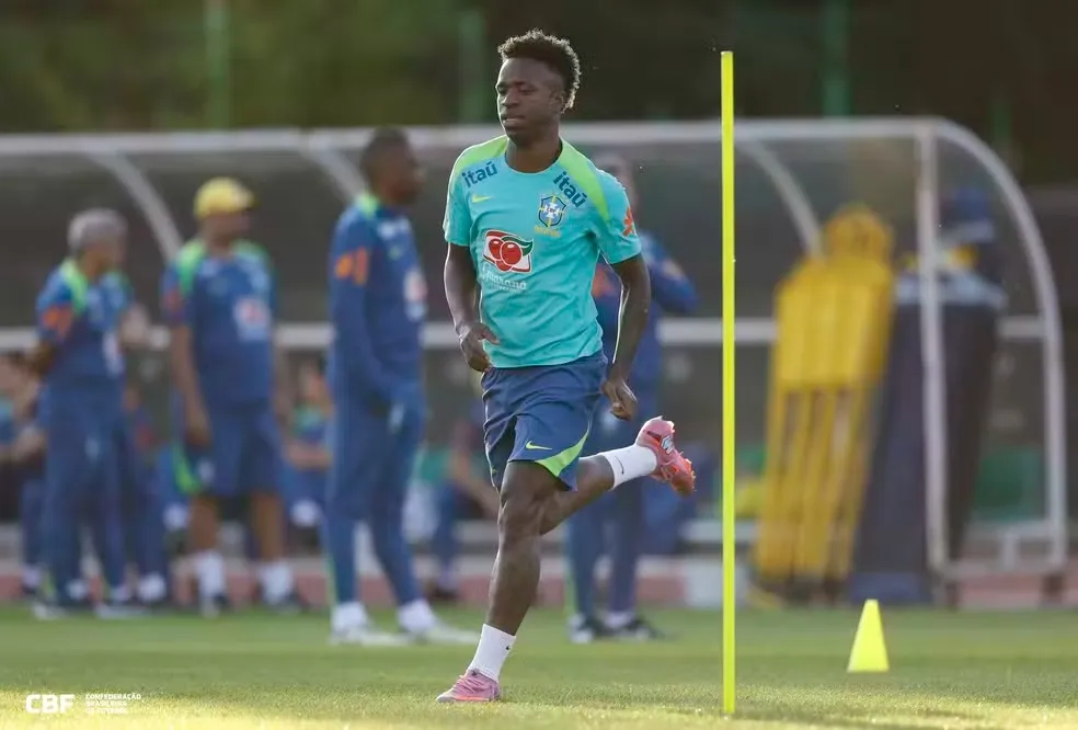 Vini será titular da seleção brasileira nesta sexta-feira, às 8h (de Brasília)