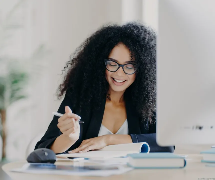 O objetivo do projeto é fomentar a escrita feminina e incentivar a produção literária local