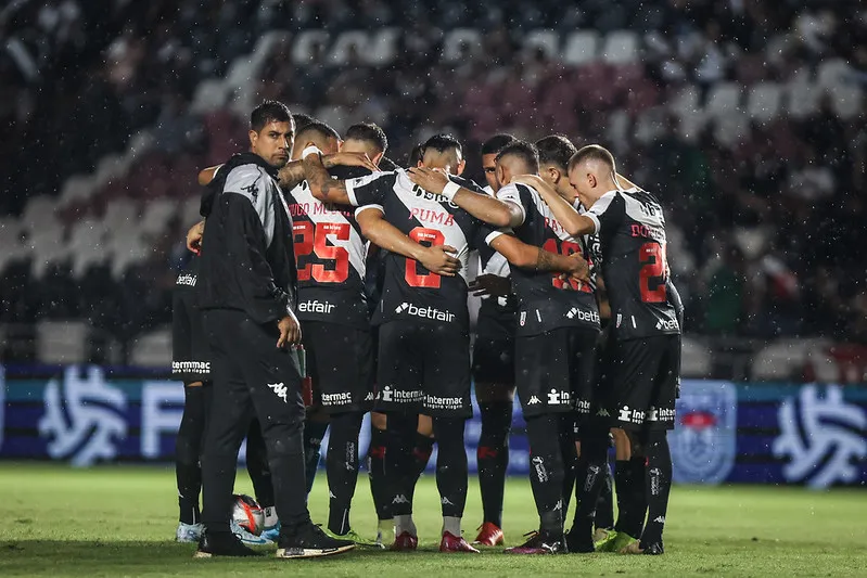 Vasco encara maratona de viagens durante o Campeonato Carioca