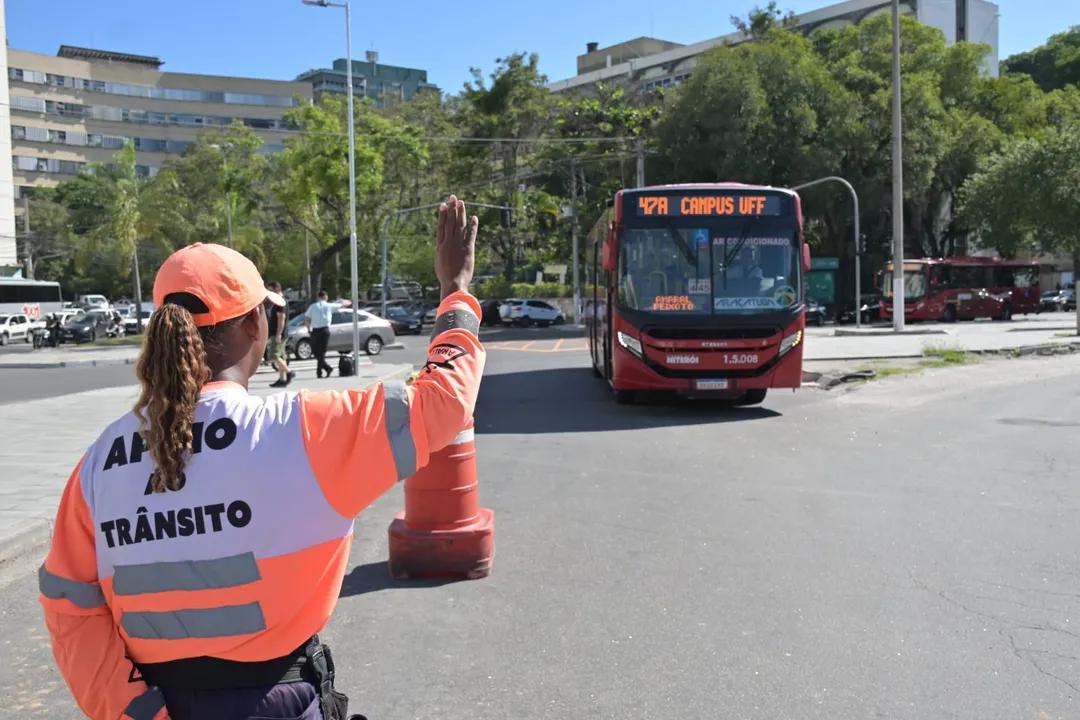 A alteração vai impactar 23 linhas de ônibus