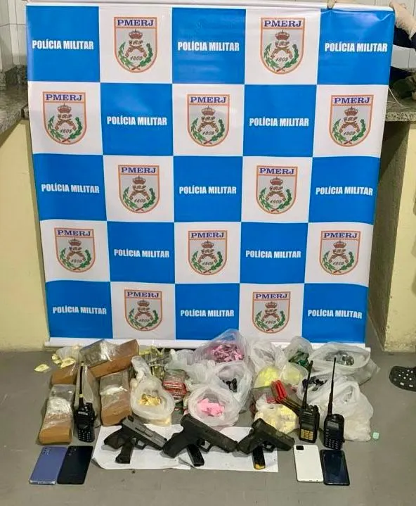 Material apreendido na ação