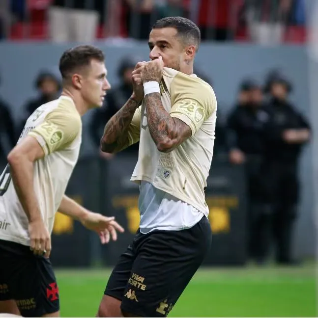 Coutinho marcou o gol do Vasco no clássico contra o Fluminense, em Brasília