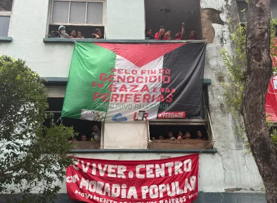 Crianças e idosos estavam entre famílias despejadas em ação da PM e da Guarda Municipal