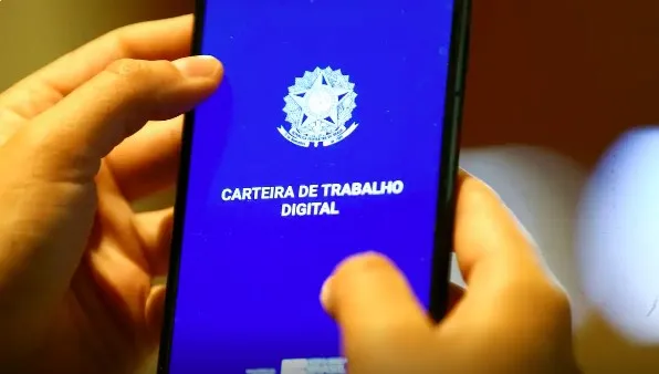 A população ocupada no país atingiu um recorde histórico