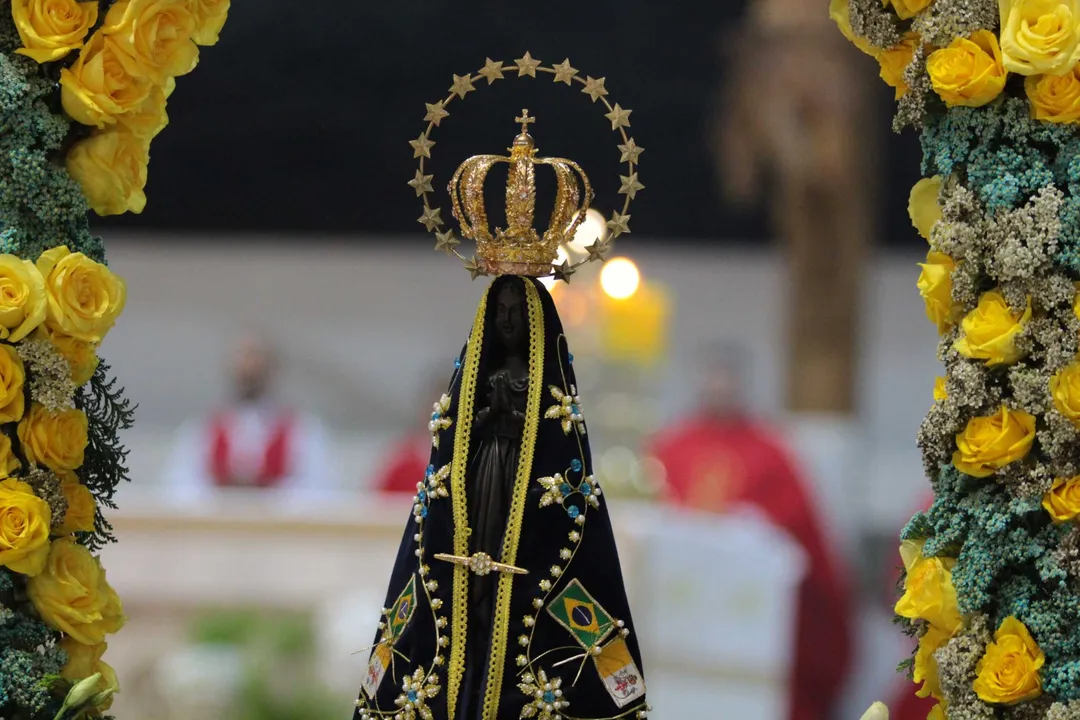 O autor da homenagem considera que o reconhecimento do Dia de Nossa Senhora Aparecida, além de fundamental, é um gesto de respeito