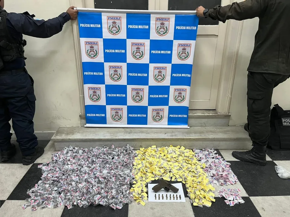Foram apreendidos mais de 1.300 embalagens de maconha