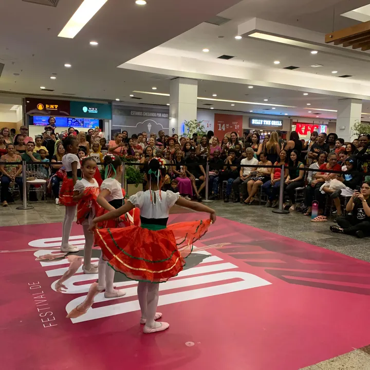 Evento acontece na Praça de Alimentação, no segundo piso