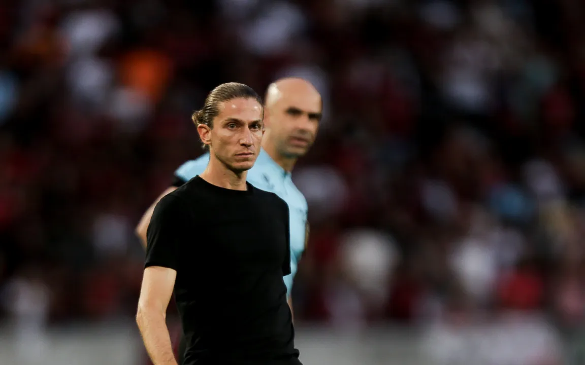 Técnico destaca frustração e foca em reverter resultado na Copa do Brasil