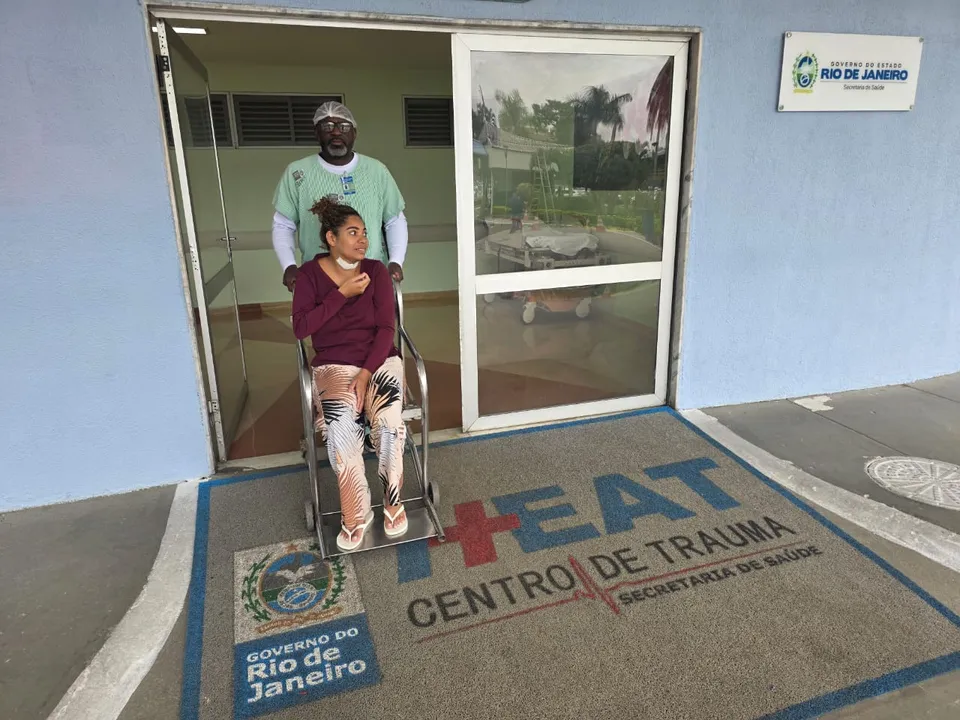 Fisioterapeuta recebeu alta do Hospital Estadual Alberto Torres (Heat), no Colubandê, nesta segunda (02)