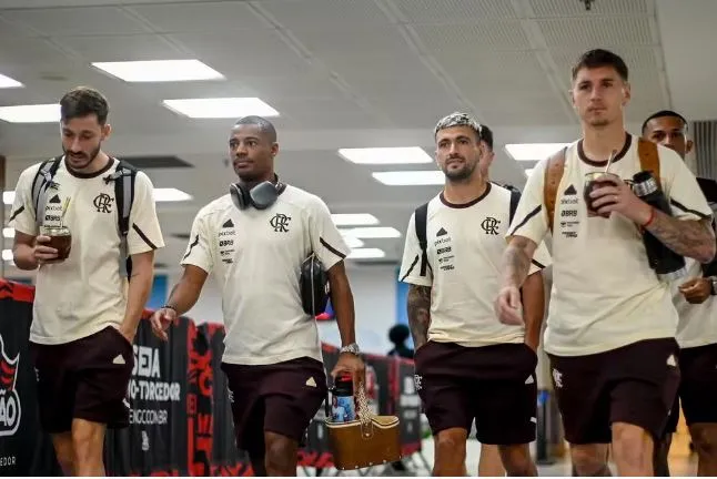 Viña, De la Cruz, Arrascaeta e Varela já estiveram nas listas do Uruguai em 2025, mas não foram convocados para amistosos de outubro