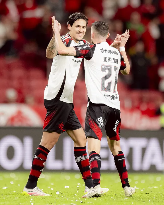 Pedro entrou no segundo tempo e marcou o gol que fechou o placar do jogo