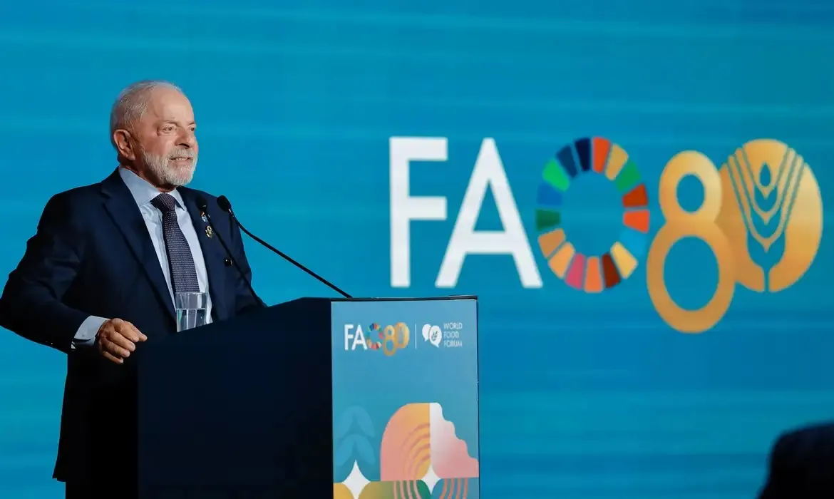 O presidente lembrou que, há 10 anos, participava das comemorações dos 70 anos da entidade