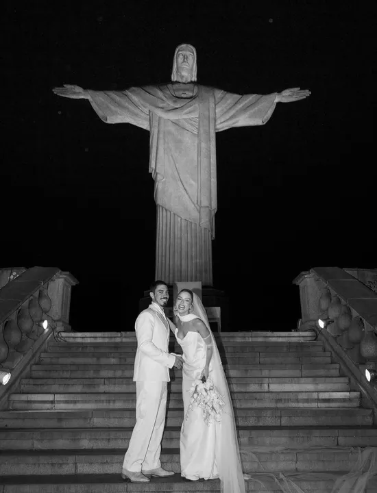 O casamento ocorreu neste sábado (21), mas haverá outra celebração em São Paulo