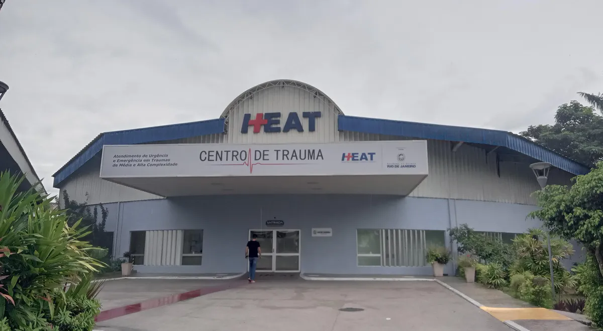 Homem está internado no Hospital Estadual Alberto Torres, no Colubandê