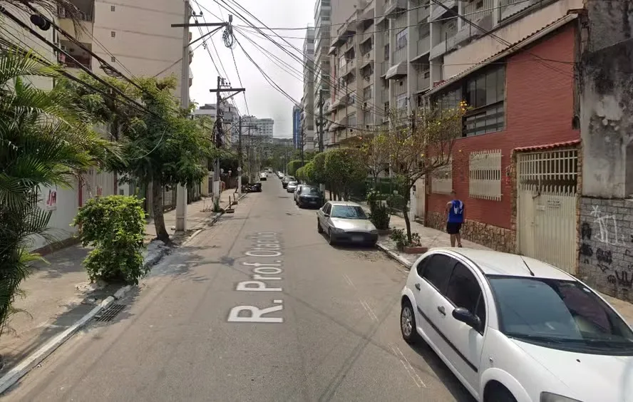 Rua Professor Otacílio, em Santa Rosa, Zona Sul de Niterói