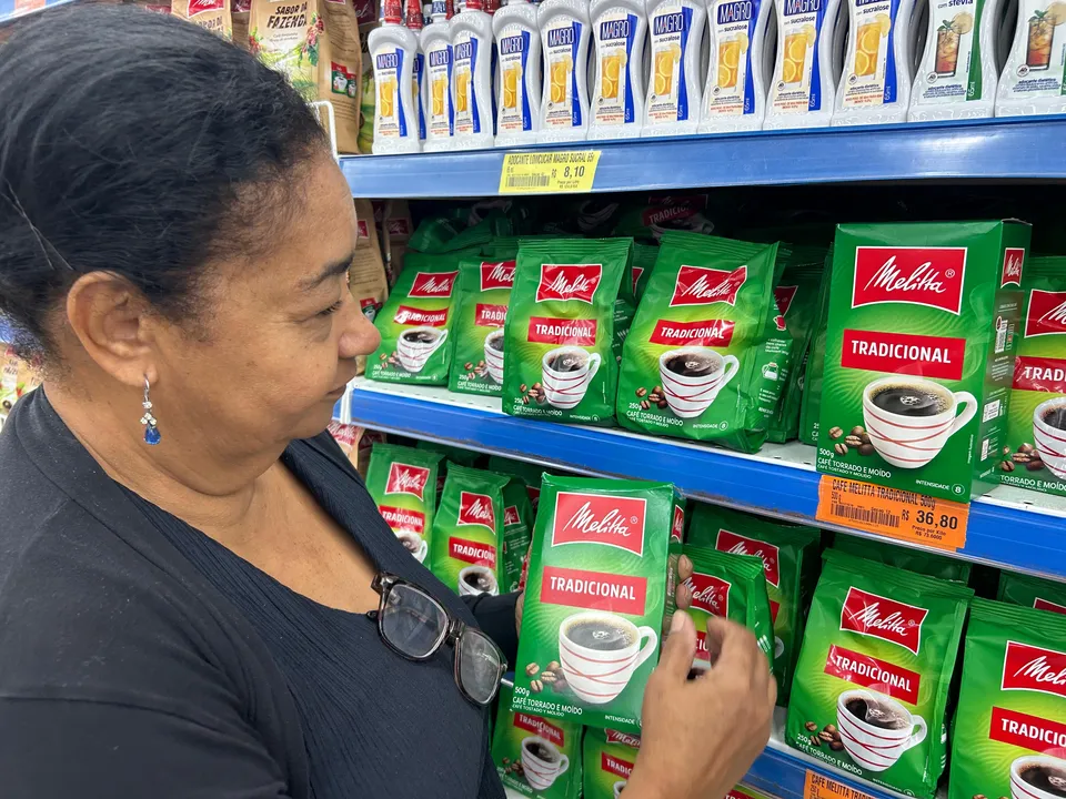 Mesmo após dados apontarem uma desaceleração em relação aos meses anteriores, o preço do café segue sendo inimigo dos consumidores