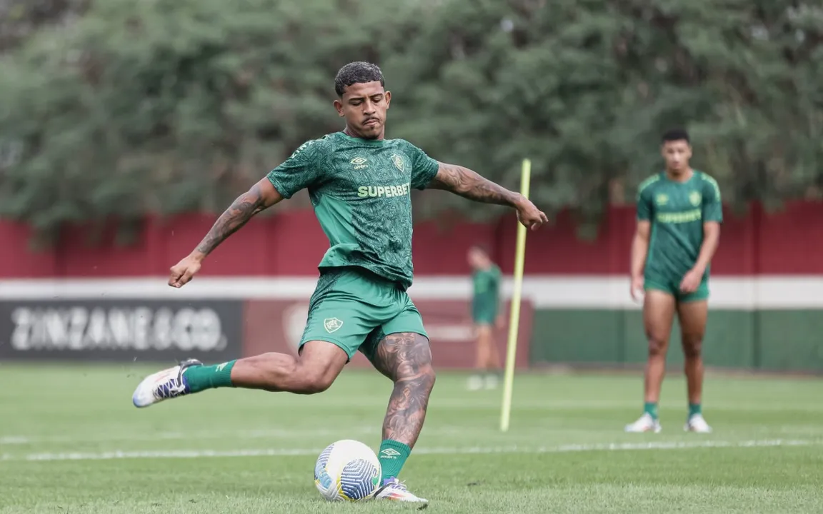 O atacante do Fluminense, John Kennedy, foi alvo de uma proposta que venda feita pelo time mexicano, Pachuca