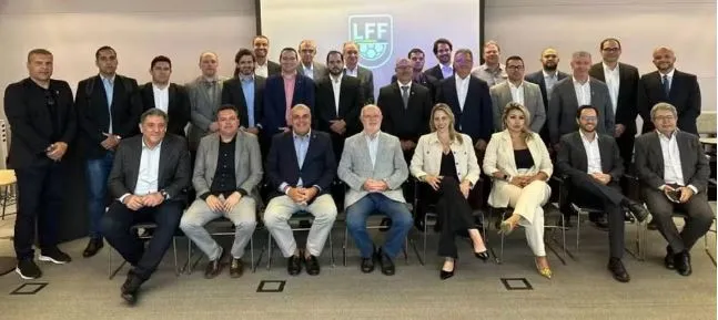 Dirigentes dos clubes da LFU assinaram acordo com a Globo