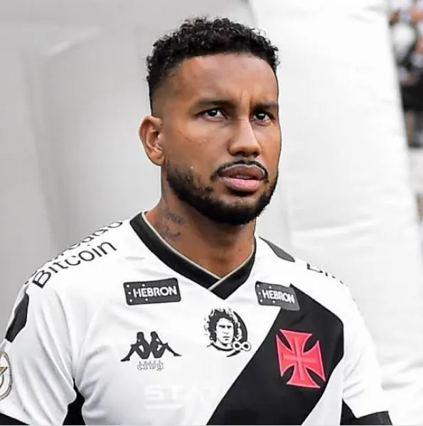 Jair tem lesão confirmada e não atua mais nessa temporada pelo Vasco