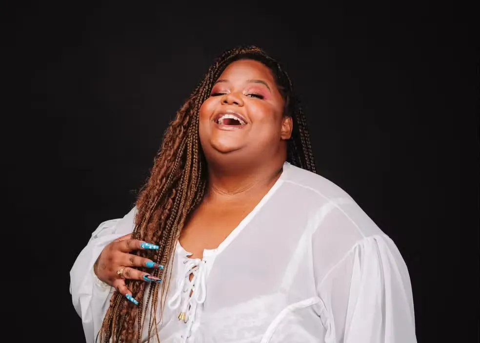 Apesar das idas e vindas, MC Carol garantiu que a relação está firme