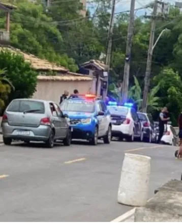 Polícia foi mobilizada ao local e encontrou criança morta