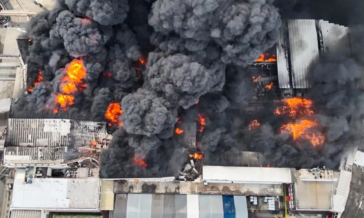 Impacto ambiental causado pelo episódio está sendo apurado