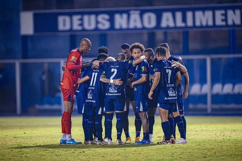 O goleiro Dida foi o grande destaque do Maricá F.C, no empate contra o Água Santa