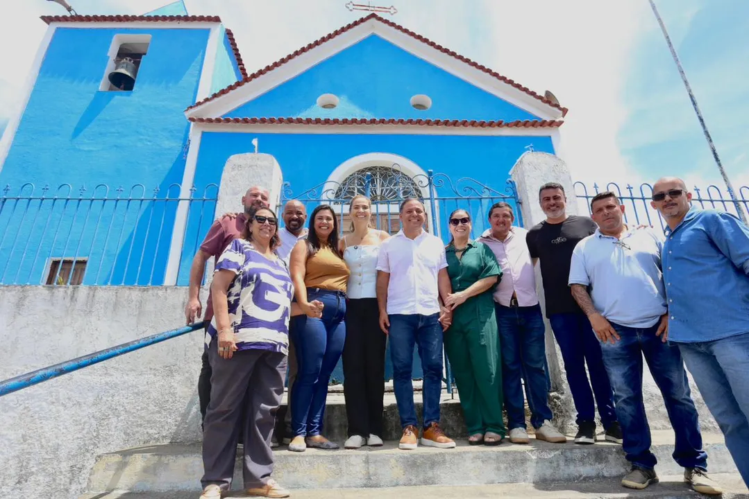 O prefeito de Niterói, Rodrigo Neves, e a vice Isabel Swan, anunciaram que o Morro da Penha receberá o Projeto Vida Nova no Morro