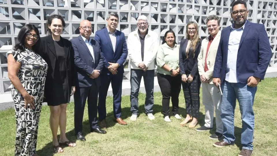 A primeira reunião formatou o Conselho Administrativo da nova empresa com sete membros