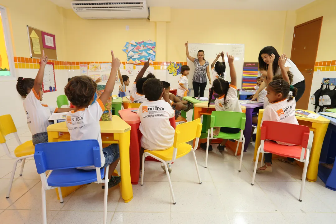 O calendário também contempla os alunos que já estão matriculados na Rede Municipal, mas desejam mudar de unidade