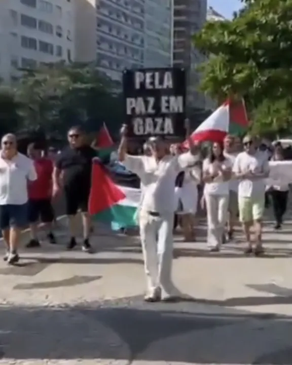 A manifestação aconteceu neste fim de semana, em Niterói