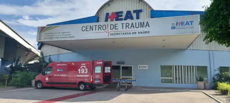 O bebê foi transferido para o Hospital Estadual Alberto Torres (Heat), em São Gonçalo, mas não resistiu e veio a óbito
