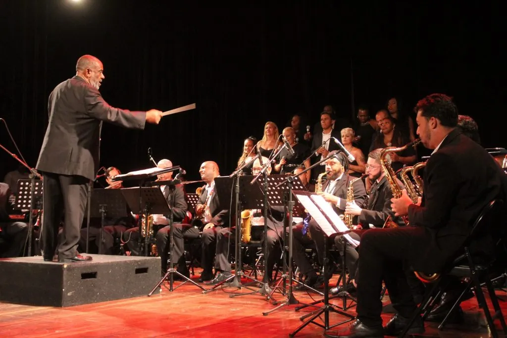 A Orquestra Municipal de São Gonçalo foi fundada em 2011, e consolidada após a realização de concurso, com a criação de cargos efetivos para músicos
