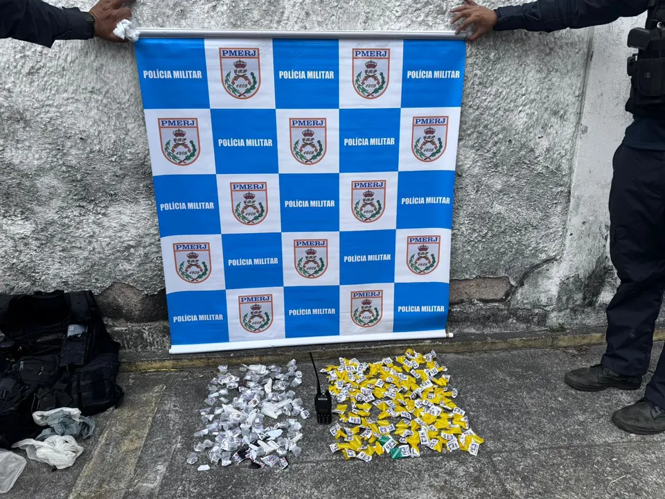 A primeira ocorrência aconteceu por volta das 12h40, na Travessa do Holofote, em Santana