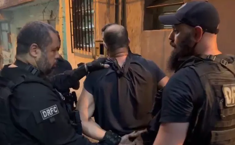 O criminoso foi novamente encaminhado ao sistema penitenciário e permanece à disposição da Justiça