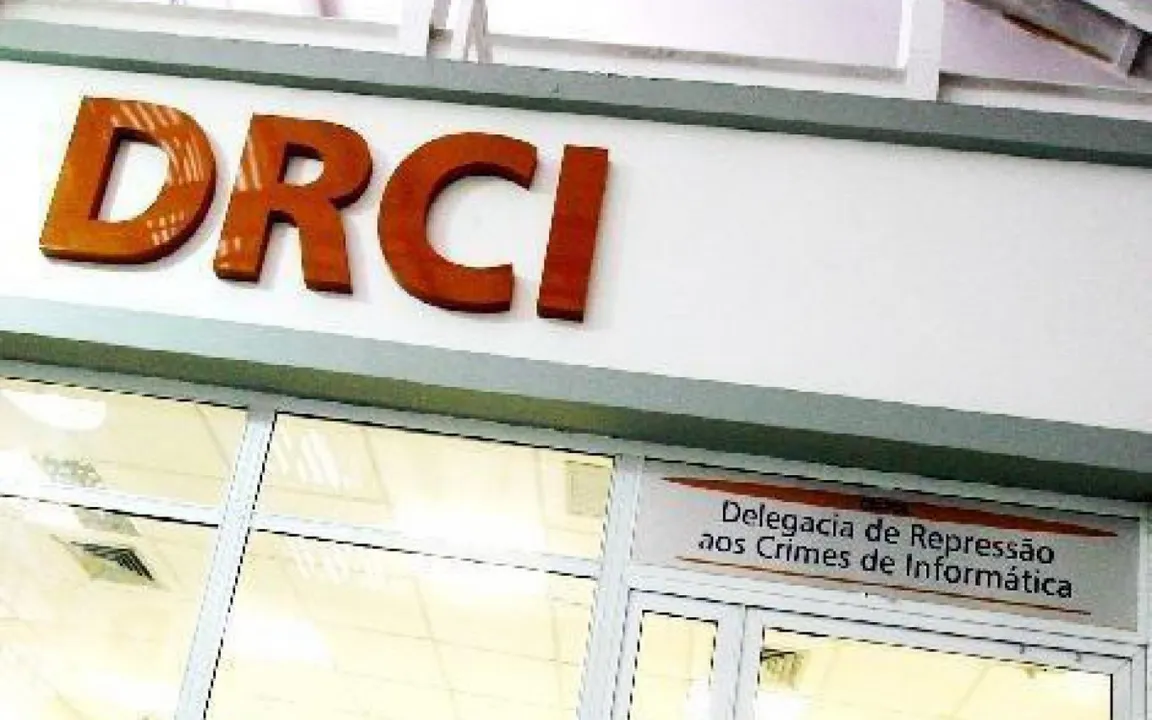 A operação está sendo realizada pela DRCI