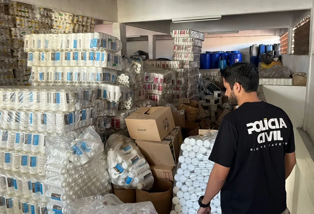 A ação da Polícia Civil apreendeu mais de 20 toneladas de material pirata