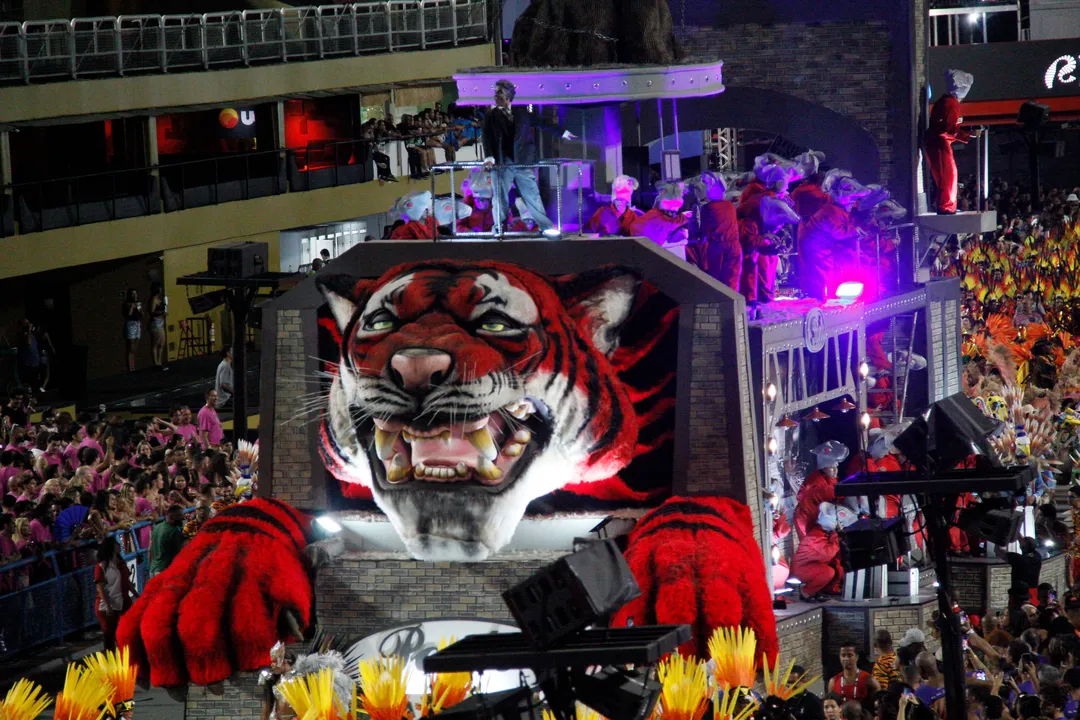 Tradicional Tigre de São Gonçalo, símbolo da escola gonçalense