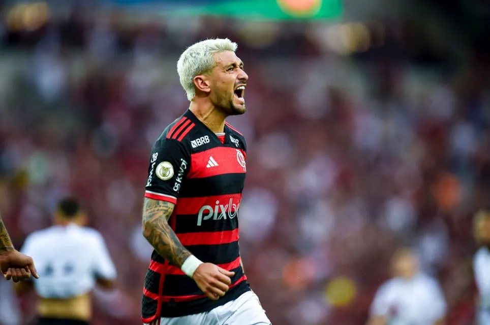 Arrascaeta será o novo camisa 10 do Flamengo em 2025